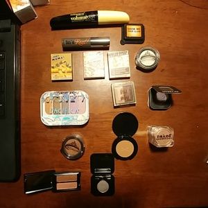 Assorted eye makeup lot
